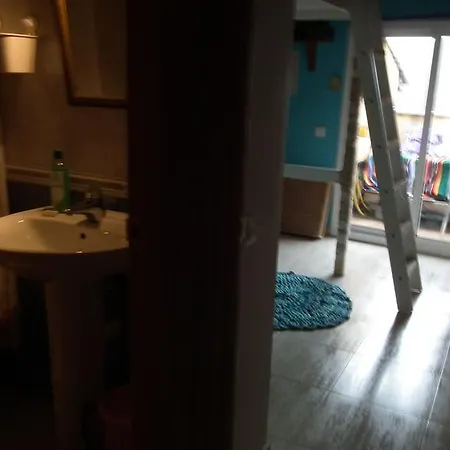 Casa Catharina فندق مبيت وإفطار لا سو دي أورغل